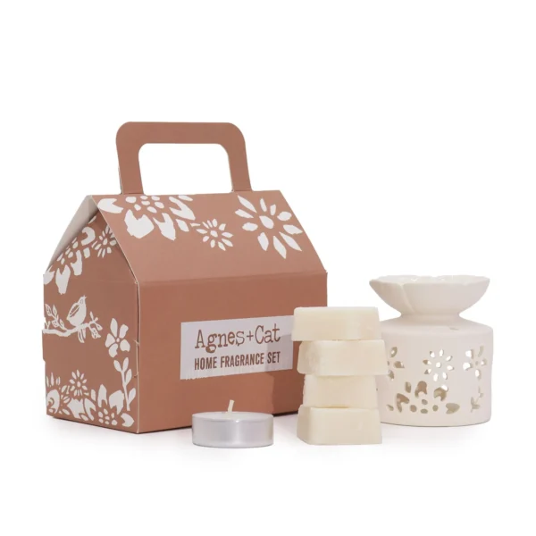 Agnes and Cat Gift Set with Wax Melt Burner agnes and cat gift set with wax melt burner