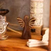 bG9jYWw6Ly9tZWRpYS85Si9HRC82MFIzMEMxSjY0UjNHRDlKL2YyMTc2ZGRhLmpwZw.webp Medium Mango Wood Angel - Gold Decor
