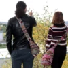 bG9jYWw6Ly9tZWRpYS85TS82RC82MFIzMEMxRzZHVjM2RDlNL2E0NDYwOTQ4LmpwZWc.webp Jacquard Bag - Pink Student Back