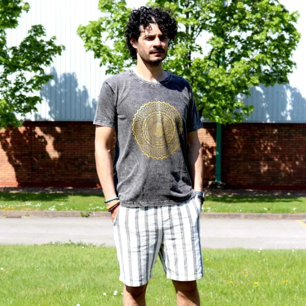 bG9jYWw6Ly9tZWRpYS85Ti9FQy82MFIzMEMxSDc0VEtFQzlOLzlkNTc0ZGI4LmpwZWc.webp Funky T-Shirt