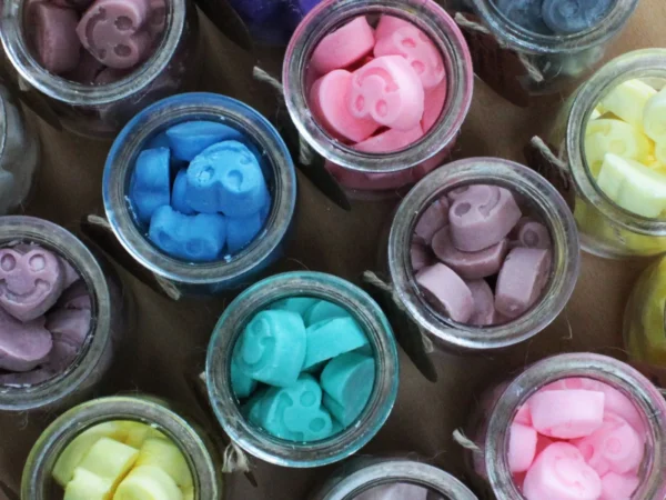 bG9jYWw6Ly9tZWRpYS85UC8wRC82MFIzMEMxRzZHV0swRDlQLzNiYWZkMzVhLmpwZWc-1.webp Soy wax Melts Jar - White Musk