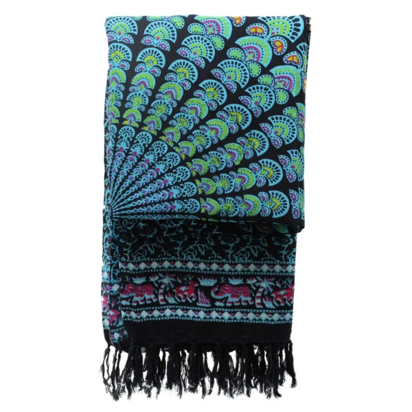 bG9jYWw6Ly9tZWRpYS85UC9HRS82MFIzMEMxRzZNUktHRTlQLzk2YzA3NWRmLmpwZWc.webp Peacock Classic Mandala Sarong