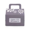 bG9jYWw6Ly9tZWRpYS85UC9KRC82MFIzMEMxSDcwV0tKRDlQLzU2ZTc2OWMyLmpwZWc.webp agnes and cat gift box purple