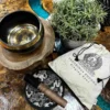 bG9jYWw6Ly9tZWRpYS85Ui9KQy82MFIzMEMxRzZXUjNKQzlSLzA4MjRkMzBkLmpwZWc.webp Hand Beaten and Engraved Singing Bowl Gift Set - 14cm - Teachings Buddha