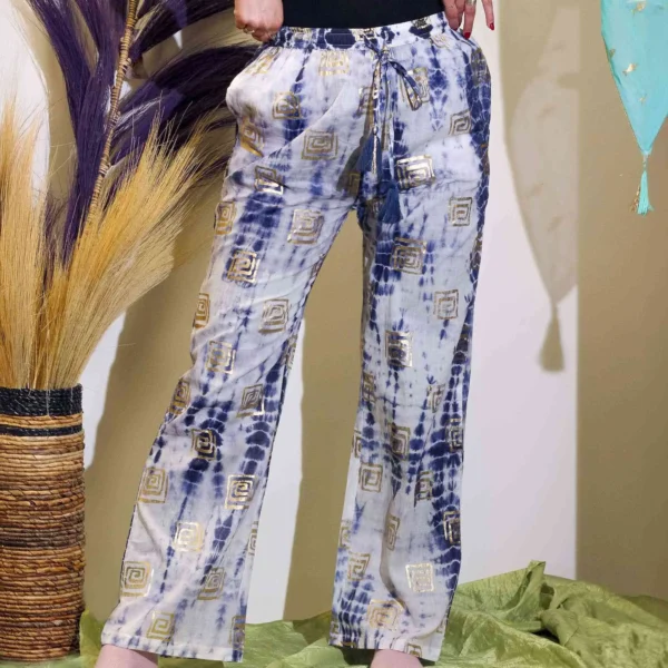 Comfortable and stylish leggings from funkystride. Part of our collection of funky accessories.
