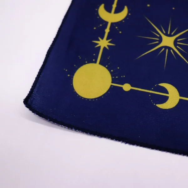 bG9jYWw6Ly9tZWRpYS8xRy84Qy82MFIzMEMxSjY0Uks4QzFHLzAxMDQ1ZTgwLmpwZw.webp Tarot Reading Cloth - Zodiac