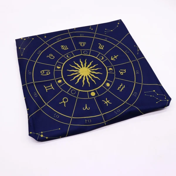 bG9jYWw6Ly9tZWRpYS8xSC84Qy82MFIzMEMxSjY0Uks4QzFIL2EzODQ0N2I5LmpwZw.webp Tarot Reading Cloth - Zodiac