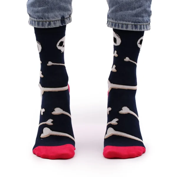 bG9jYWw6Ly9tZWRpYS8xSC9KRS82MFIzMEMxRzZSVjNKRTFILzExYzdkMDc4LmpwZWc.webp Hop Hare Bamboo Socks S/M - Skulls and Bones