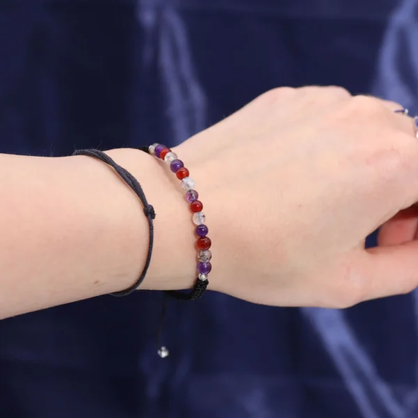 bG9jYWw6Ly9tZWRpYS8xSi8yRS82MFIzMEMxRzZXVEsyRTFKLzg1YWVhN2UyLmpwZWc.webp Zodiac Crystal Candle with Gemstone Bracelet - Virgo