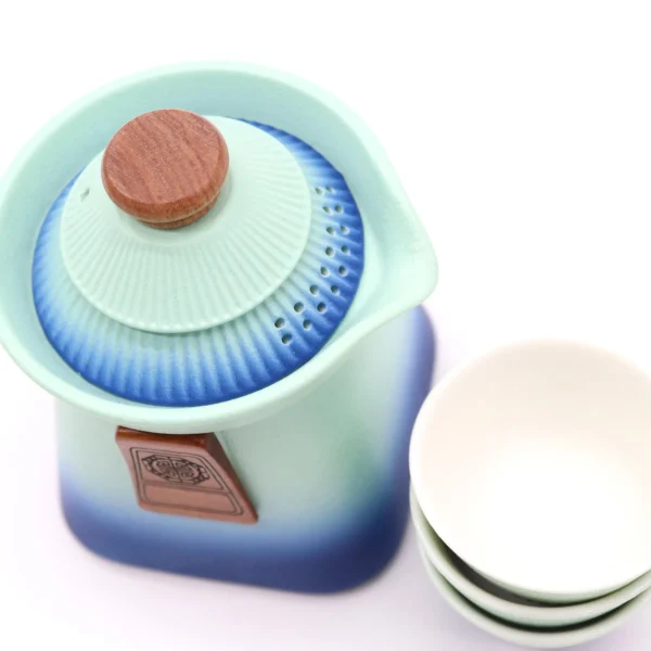 Temple Teapot Set and Three Cups - Blue Heaven