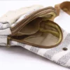 bG9jYWw6Ly9tZWRpYS9IRy9FQy82MFIzMEMxRzZXUktFQ0hHL2MzZGNlN2VkLmpwZWc.webp Body Cross Bag Natural Cotton - Grey and White