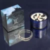 bG9jYWw6Ly9tZWRpYS9IUi8yRC82MFIzMEMxRzZXVEsyREhSLzc4M2YwOGM0LmpwZWc.webp Candle with crystals