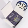 bG9jYWw6Ly9tZWRpYS9IUy8yRC82MFIzMEMxRzZXVEsyREhTLzgwNWUyNzU4LmpwZWc.webp Zodiac Crystal Candle with Gemstone Bracelet - Gemini