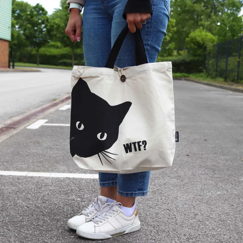 Open top Tote bag with button