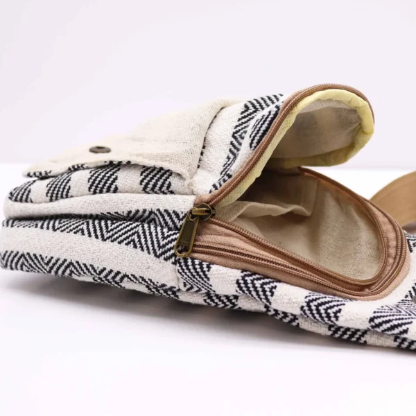 Aztec Design Bag Open