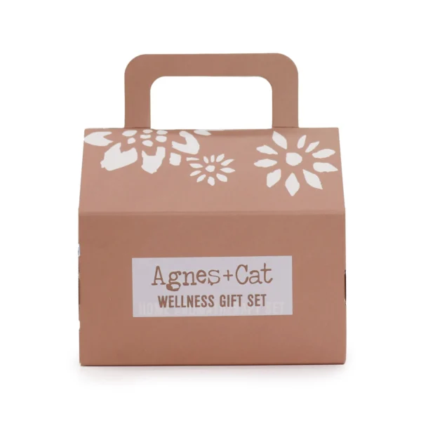 bG9jYWw6Ly9tZWRpYS9TSC9KRC82MFIzMEMxSDcwV0tKRFNILzZiMDk2ODczLmpwZWc.webp agnes and cat gift set