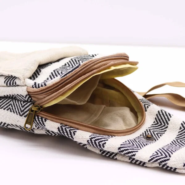 Aztec Design Bag Open