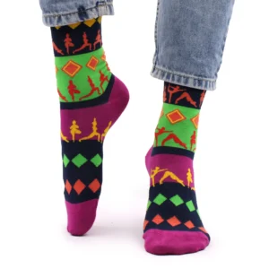 bG9jYWw6Ly9tZWRpYS9TUy9KQy82MFIzMEMxRzZSVjNKQ1NTLzA1OThiNWNkLmpwZWc.webp Funky socks with blue jeans