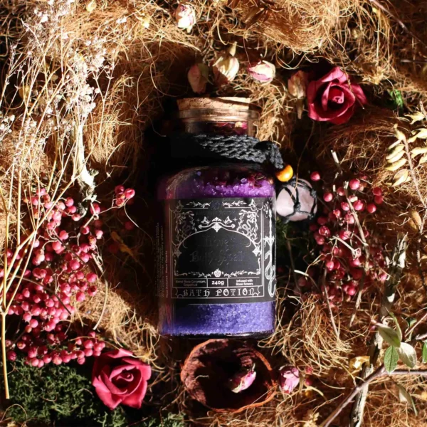 bG9jYWw6Ly9tZWRpYS85TS8wRS82MFIzMEMxSjY0U0swRTlNL2ZmY2U0MGFkLmpwZw.webp Ancient Witch Bath Spell Potion and Rose Quartz Crystal Amulet - Love