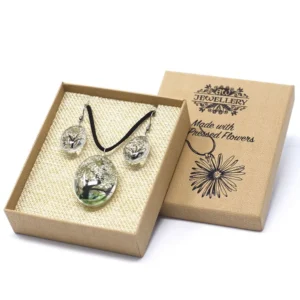 Real Pressed Flower Necklace & Earrings Real Pressed Flower Necklace & Earrings