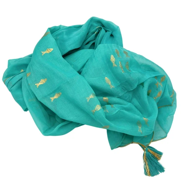 bG9jYWw6Ly9tZWRpYS85Uy9DRC82MFIzMEMxSDc0UzNDRDlTLzRmMjY0YjJlLmpwZWc.webp Nomad Sari On the Med Collection - Pareo - Turquoise and Gold Fish Design