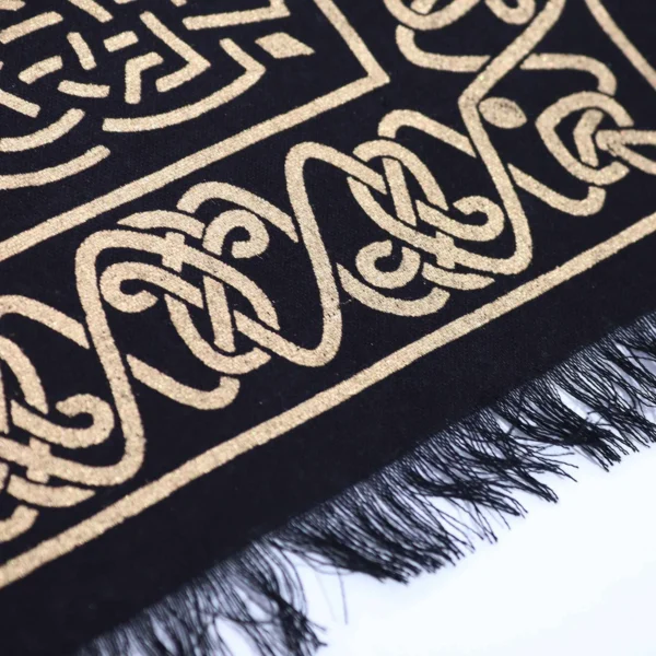 bG9jYWw6Ly9tZWRpYS8xRy8wQy82MFIzMEMxRzZXVDMwQzFHLzI3YWMyMTFlLmpwZWc.webp Esoteric Fringed Altar Cloth - Chakra Chart