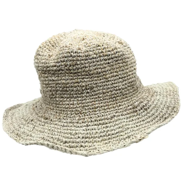 bG9jYWw6Ly9tZWRpYS8xRy9DQy82MFIzMEMxRzZXUjNDQzFHLzE1YWZlMmU4LmpwZWc.webp Hand-Knitted Hemp and Cotton Boho Festival Hat - Natural