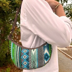 bG9jYWw6Ly9tZWRpYS9TUS9FQy82MFIzMEMxRzZXVDNFQ1NRLzkyMTA2YWZhLmpwZWc.webp Jacquard Hobo Bag - Bold Greens (brown strap)