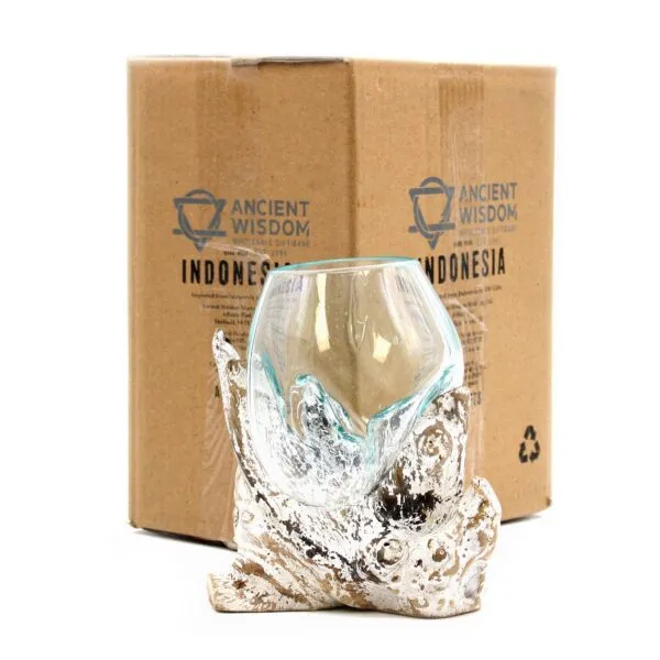 bG9jYWw6Ly9tZWRpYS8xUy80RS82MFIzMEMxRzZSVDM0RTFTL2EyY2FlMzI4LmpwZWc.webp Molten Glass on Whitewash Wood - Medium Bowl