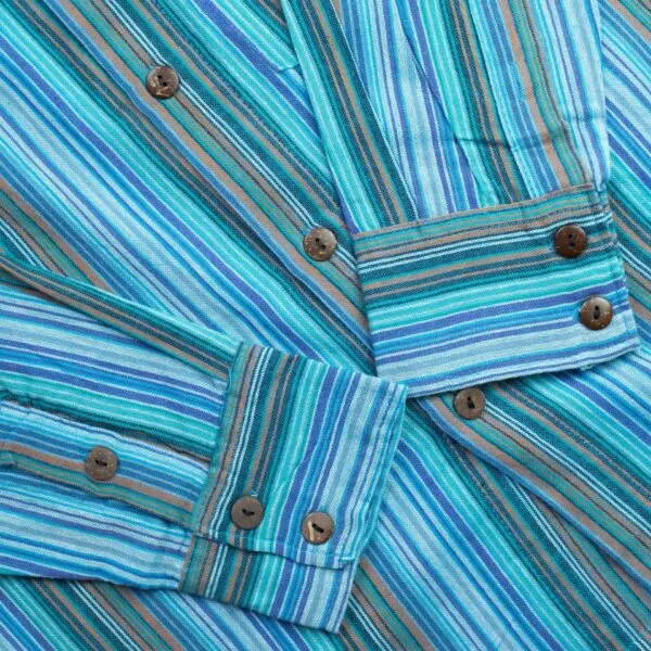bG9jYWw6Ly9tZWRpYS85Sy9HRC82MFIzMEMxSjY4VzNHRDlLL2ExYTE5MTE0LmpwZw.webp Nomad Sari Grandad Shirt - Turquoise - XL