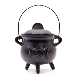 bG9jYWw6Ly9tZWRpYS85Ti9HRS82MFIzMEMxRzZXU0tHRTlOLzM5ZWU3MTcxLmpwZWc.webp Lrg Cast Iron Cauldron with Triple Moon 12x15cm