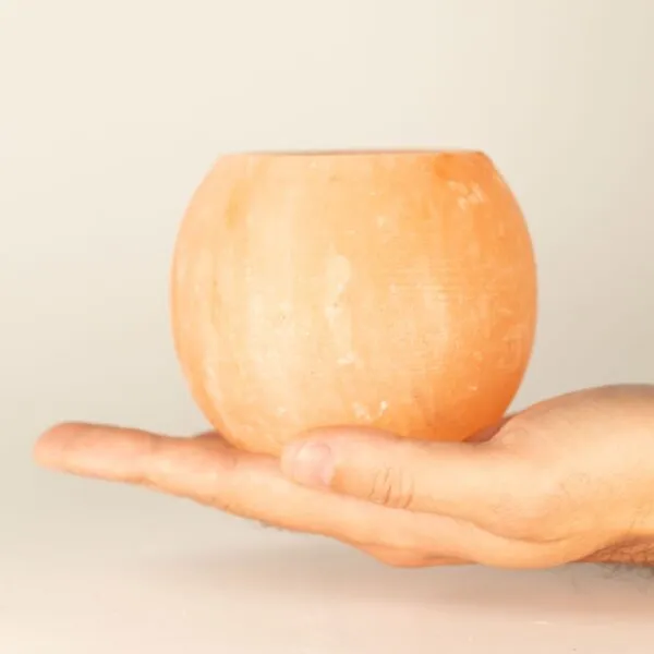 bG9jYWw6Ly9tZWRpYS8xTi84RC82MFIzMEMxSjZNVjM4RDFOLzU4OWIyOTdiLmpwZw.webp Salt Candle Holder - Round