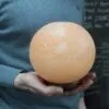 bG9jYWw6Ly9tZWRpYS8xUC80RC82MFIzMEMxSDY4UzM0RDFQLzczMmEyZmNmLmpwZWc.webp Salt Lamp Ball - Big Wooden Base