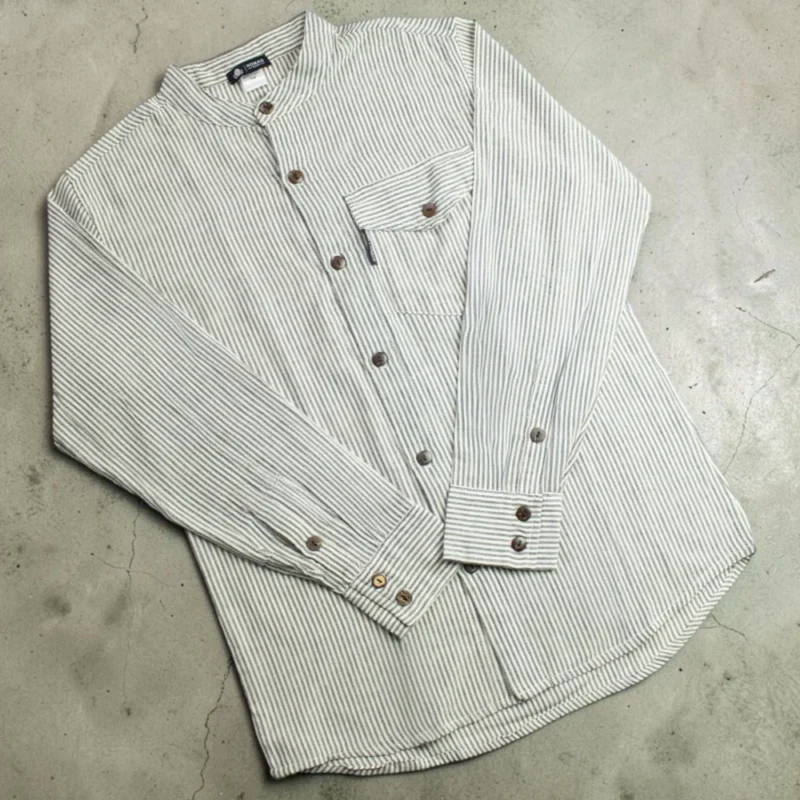 Nomad Sari Grandad Shirt in Grey Stone - Men's Collarless Cotton Shirt, Medium