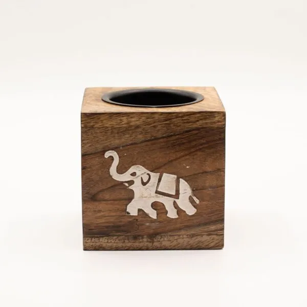 bG9jYWw6Ly9tZWRpYS8xUi9HRC82MFIzMEMxSjY0VjNHRDFSL2RlYjU1OWU5LmpwZw.webp Square Mango Wood Oil Burner - Elephant
