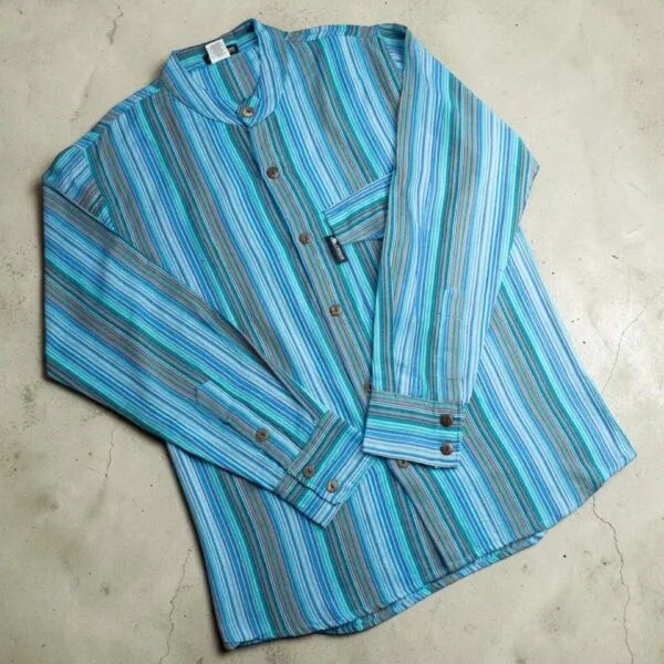 bG9jYWw6Ly9tZWRpYS8xUy9HRC82MFIzMEMxSjY4VzNHRDFTLzg4MWI1OGY2LmpwZw.webp Nomad Sari Grandad Shirt - Turquoise - XL