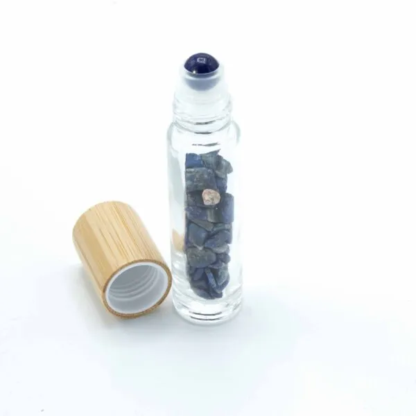 bG9jYWw6Ly9tZWRpYS9ISi9DRC82MFIzMEMxRzZSVktDREhKLzI3ZGJjODI1LmpwZWc.webp Gemstone Essential Oil Roller Bottle - Sodalite - Wooden Cap