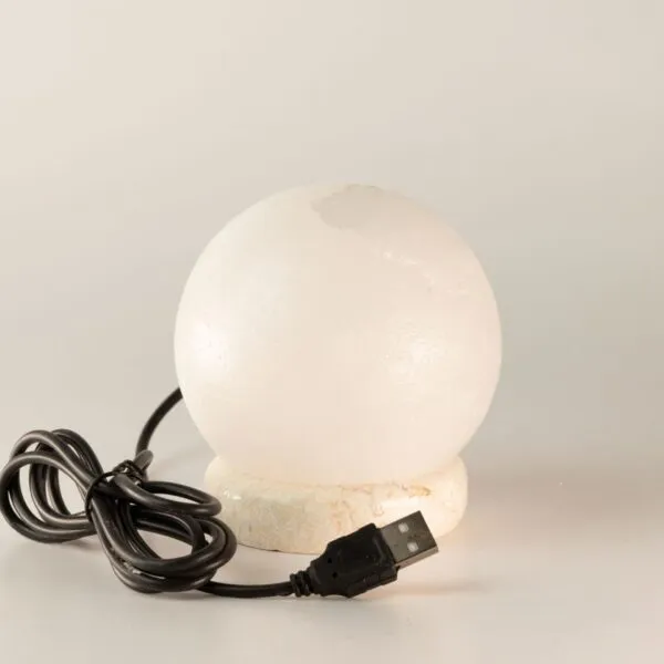 bG9jYWw6Ly9tZWRpYS9IUC8wRC82MFIzMEMxSjZNVjMwREhQLzdmOGU2NWVjLmpwZw.webp Quality USB Ball WHITE Salt Lamp - 9 cm (multi)