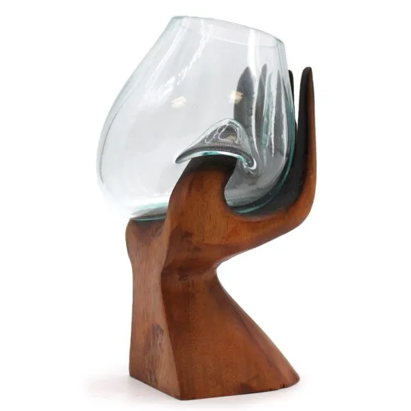 bG9jYWw6Ly9tZWRpYS9TTi9BRC82MFIzMEMxRzZSVEtBRFNOLzMxNmU1NWZmLmpwZWc.webp Carved Hand with Molten Glass Bowl