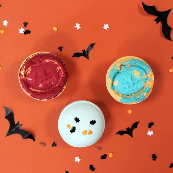 Fennel and Orange Halloween Bath Bomb