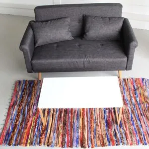 bG9jYWw6Ly9tZWRpYS85Ry8wQy82MFIzMEMxRzZHVjMwQzlHLzY2YmY4NjFiLmpwZWc.webp Large Velvet Rug - 105x185cm
