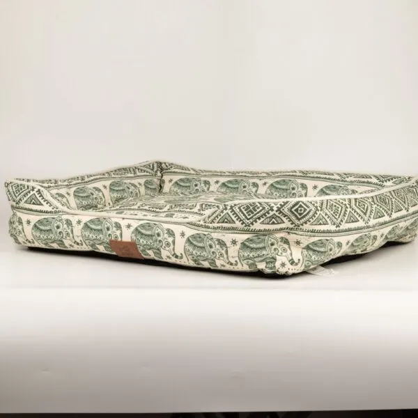 PAW Bed – Lucky Elephant – Green – 60 × 50 × 14cm