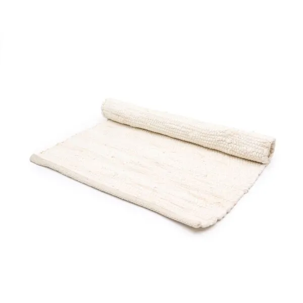 bG9jYWw6Ly9tZWRpYS85Ui84RC82MFIzMEMxRzZXVDM4RDlSL2NiZWJkYTkzLmpwZWc.webp Small Indian Handloom Cotton Rug - Cream
