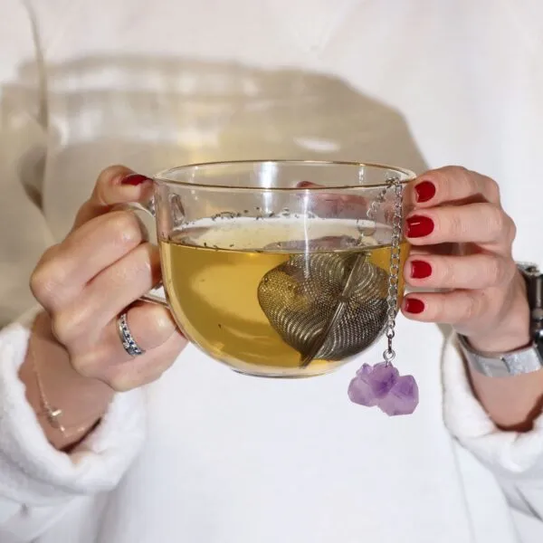 bG9jYWw6Ly9tZWRpYS8xRy9HQy82MFIzMEMxRzZSVzNHQzFHLzVmYjUzODNhLmpwZWc.webp Raw Crystal Gemstone Tea Strainer - Black Obsidian