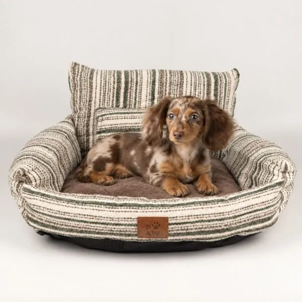 bG9jYWw6Ly9tZWRpYS8xRy9KQy82MFIzMEMxSjZSVktKQzFHLzJiNjY1NjViLnBuZw.webp PAW Bed – Small Sofa – Brown Stripes – 50 × 50 × 26cm