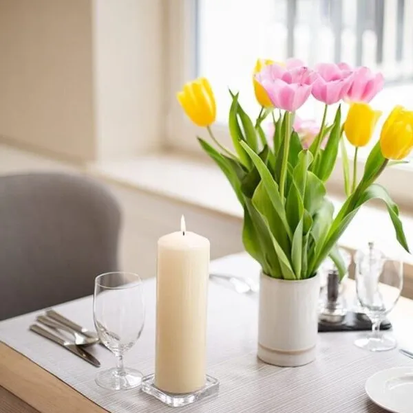 bG9jYWw6Ly9tZWRpYS8xUy80RC82MFIzMEMxRzZSUzM0RDFTL2RhOWVhYjVlLmpwZWc.webp Set of 4 Pillar Candles 50mm (11/16/22/33H) - Red