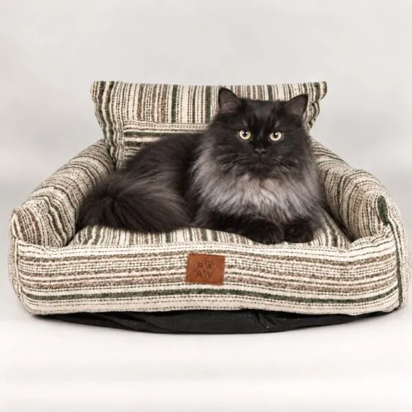 bG9jYWw6Ly9tZWRpYS9ISC8yQy82MFIzMEMxSjZSVzMyQ0hILzkwNmMyM2IzLnBuZw.webp PAW Bed – Medium Sofa – Brown Stripes – 60 × 60 × 28cm