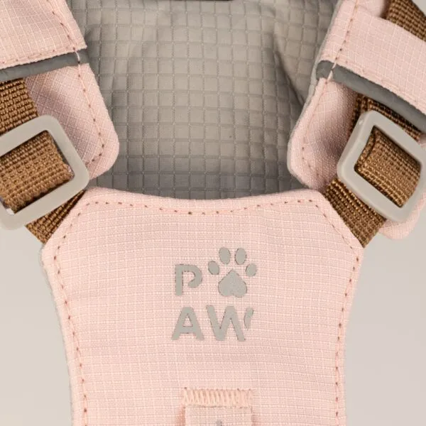 bG9jYWw6Ly9tZWRpYS9ISi80RC82MFIzMEMxSjZSVEs0REhKLzJkM2FlOGUwLmpwZw.webp PAW - S (4-8Kg) Dog Step-in Guardian Harness with Reflective Mesh - Soft Pink - Rose Quartz Charm