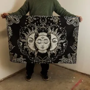bG9jYWw6Ly9tZWRpYS9ISy80Qy82MFIzMEMxSjY0U0s0Q0hLL2ZjZWEzODZhLmpwZw.webp Cotton Wall Art (70x110cm) - Sun Goddess