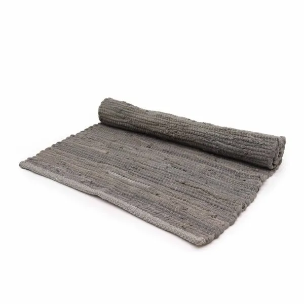 bG9jYWw6Ly9tZWRpYS9ITS84RC82MFIzMEMxRzZXVDM4REhNL2JmYjBmODBmLmpwZWc.webp Medium Indian Handloom Cotton Rug - Charcoal